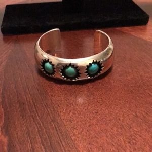 🟣 Vintage Navajo Sterling Cuff Bracelet